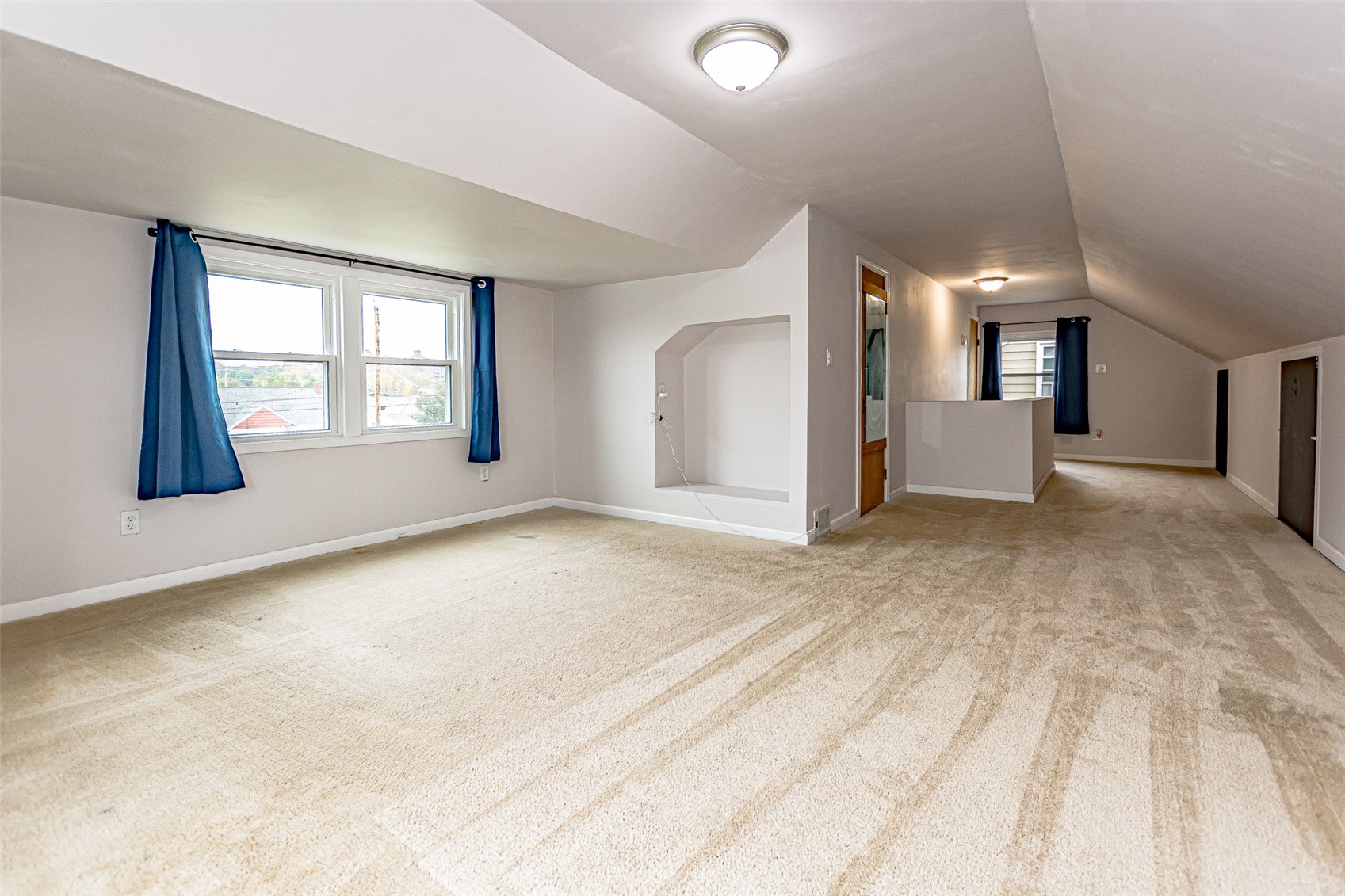 833 30th Street NE Cedar Rapids IA 52402