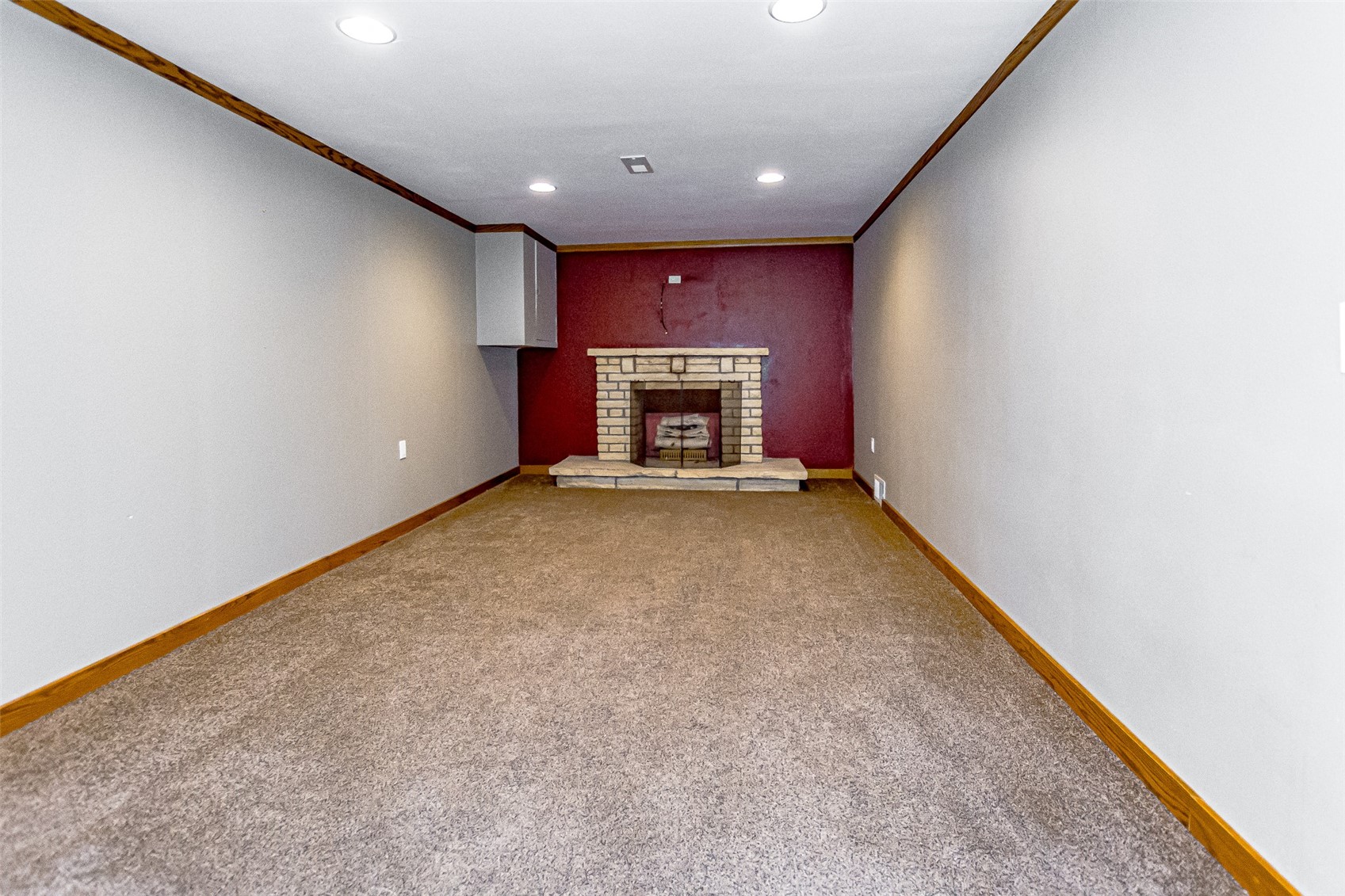 833 30th Street NE Cedar Rapids IA 52402