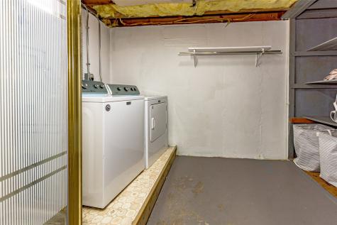 833 30th Street NE Cedar Rapids IA 52402