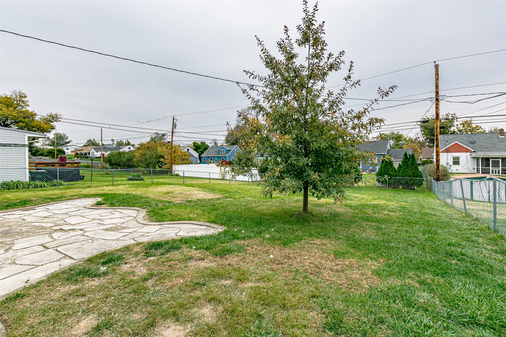 833 30th Street NE Cedar Rapids IA 52402