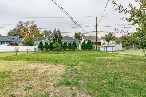 833 30th Street NE Cedar Rapids IA 52402