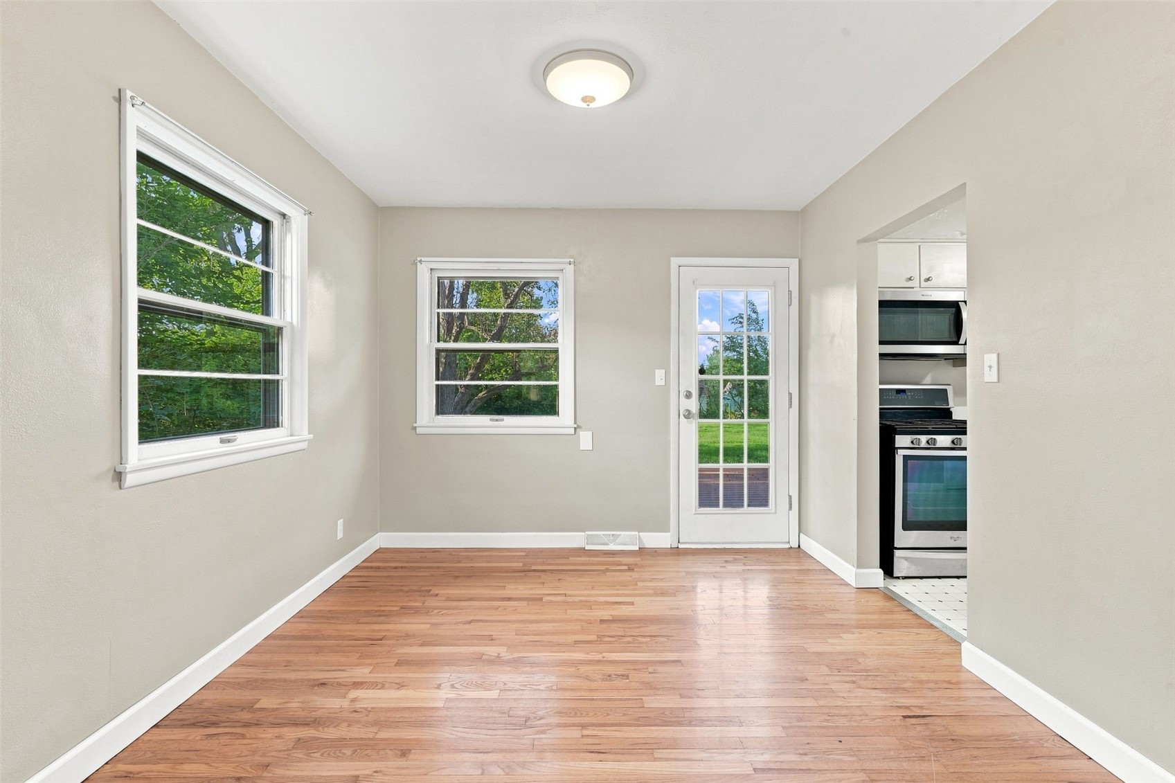 1527 29th Street NE Cedar Rapids IA 52402
