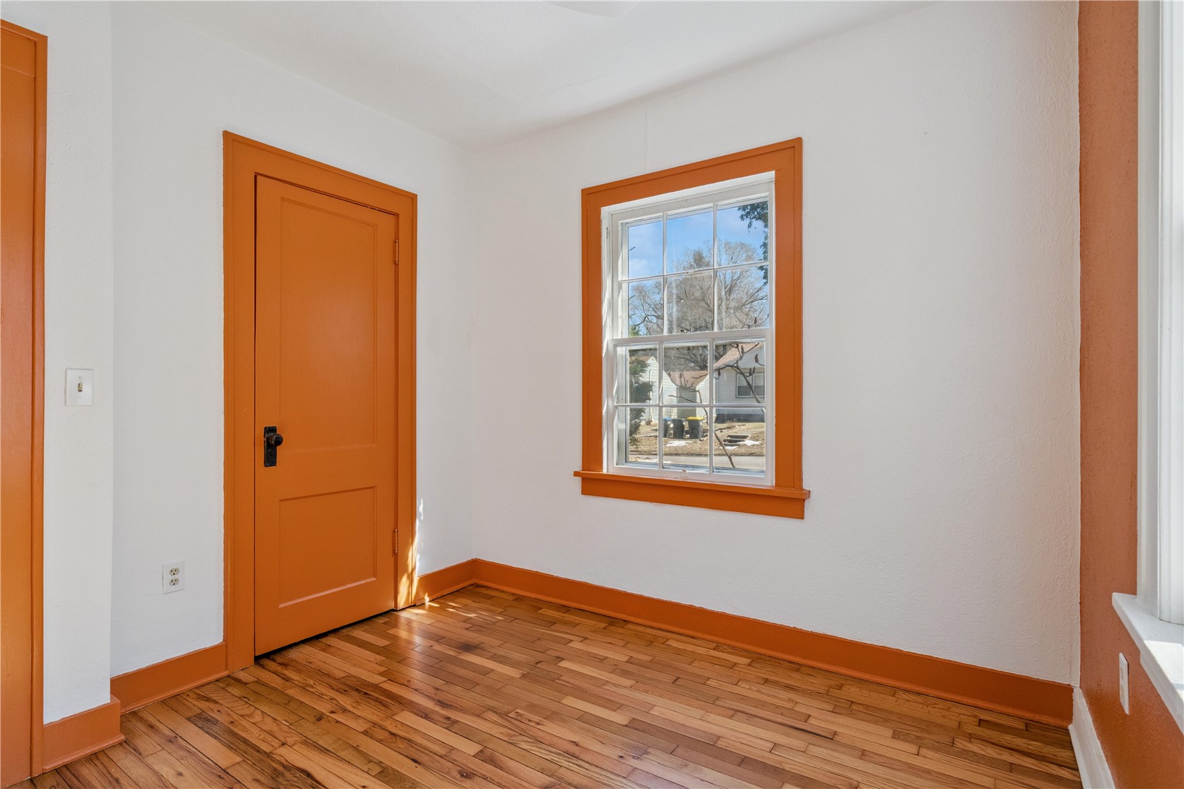 717 S 7th Avenue Iowa City IA 52240