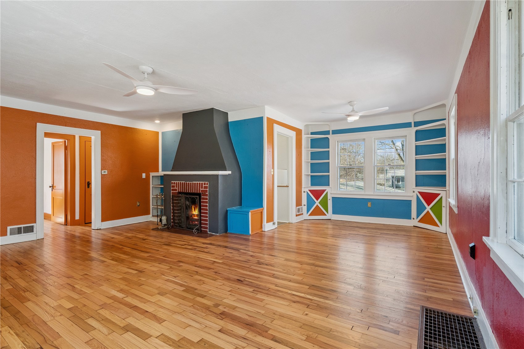 717 S 7th Avenue Iowa City IA 52240