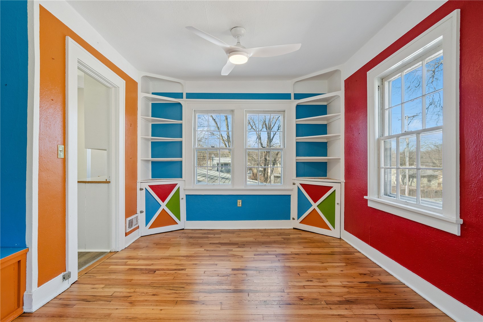 717 S 7th Avenue Iowa City IA 52240
