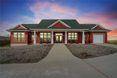4009 Quail Ridge Road Center Point IA 52213