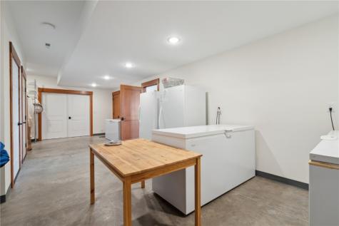 4009 Quail Ridge Road Center Point IA 52213