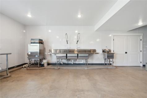 4009 Quail Ridge Road Center Point IA 52213