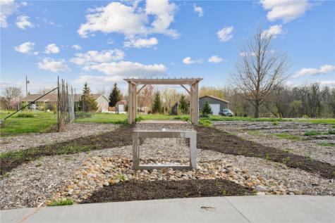 4009 Quail Ridge Road Center Point IA 52213