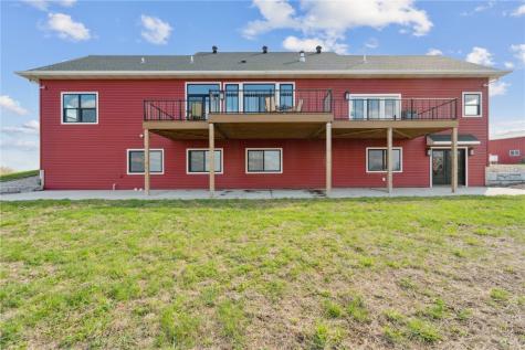4009 Quail Ridge Road Center Point IA 52213