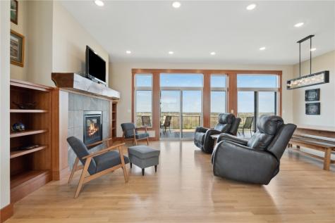 4009 Quail Ridge Road Center Point IA 52213