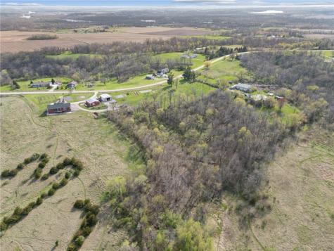 4009 Quail Ridge Road Center Point IA 52213