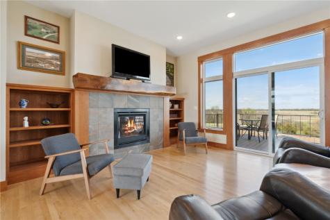 4009 Quail Ridge Road Center Point IA 52213
