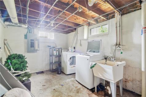 806 22nd Avenue SW Cedar Rapids IA 52404