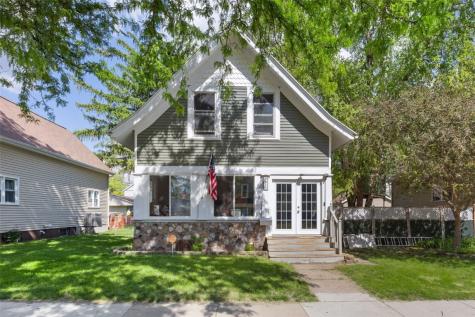 1019 9th Street NW Cedar Rapids IA 52405