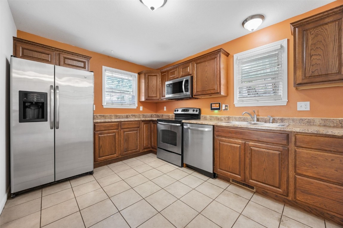 1019 9th Street NW Cedar Rapids IA 52405