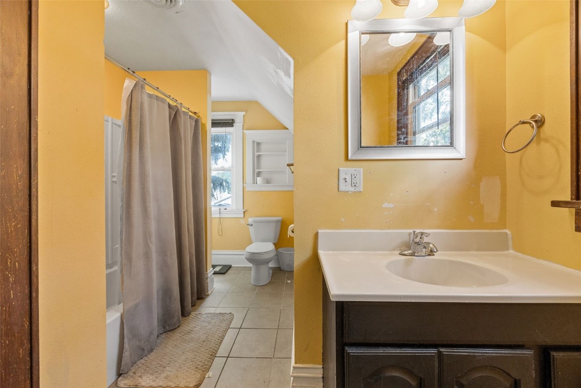 1019 9th Street NW Cedar Rapids IA 52405