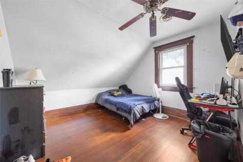 1019 9th Street NW Cedar Rapids IA 52405