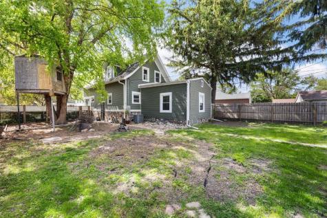 1019 9th Street NW Cedar Rapids IA 52405