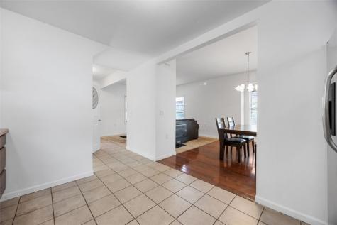 1019 9th Street NW Cedar Rapids IA 52405