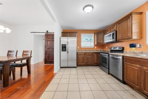 1019 9th Street NW Cedar Rapids IA 52405