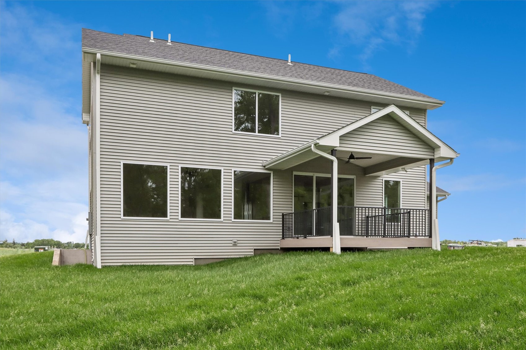 1212 Timber Trail Solon IA 52333