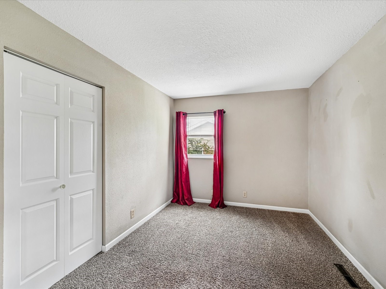 6601 Arbor Lane NE Cedar Rapids IA 52402