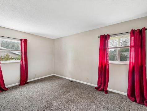 6601 Arbor Lane NE Cedar Rapids IA 52402