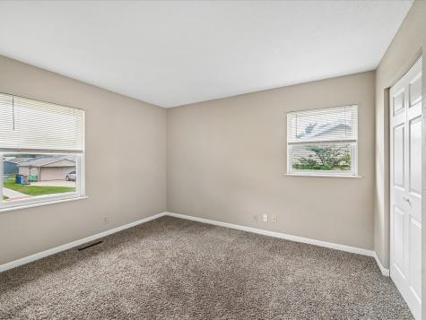 6601 Arbor Lane NE Cedar Rapids IA 52402