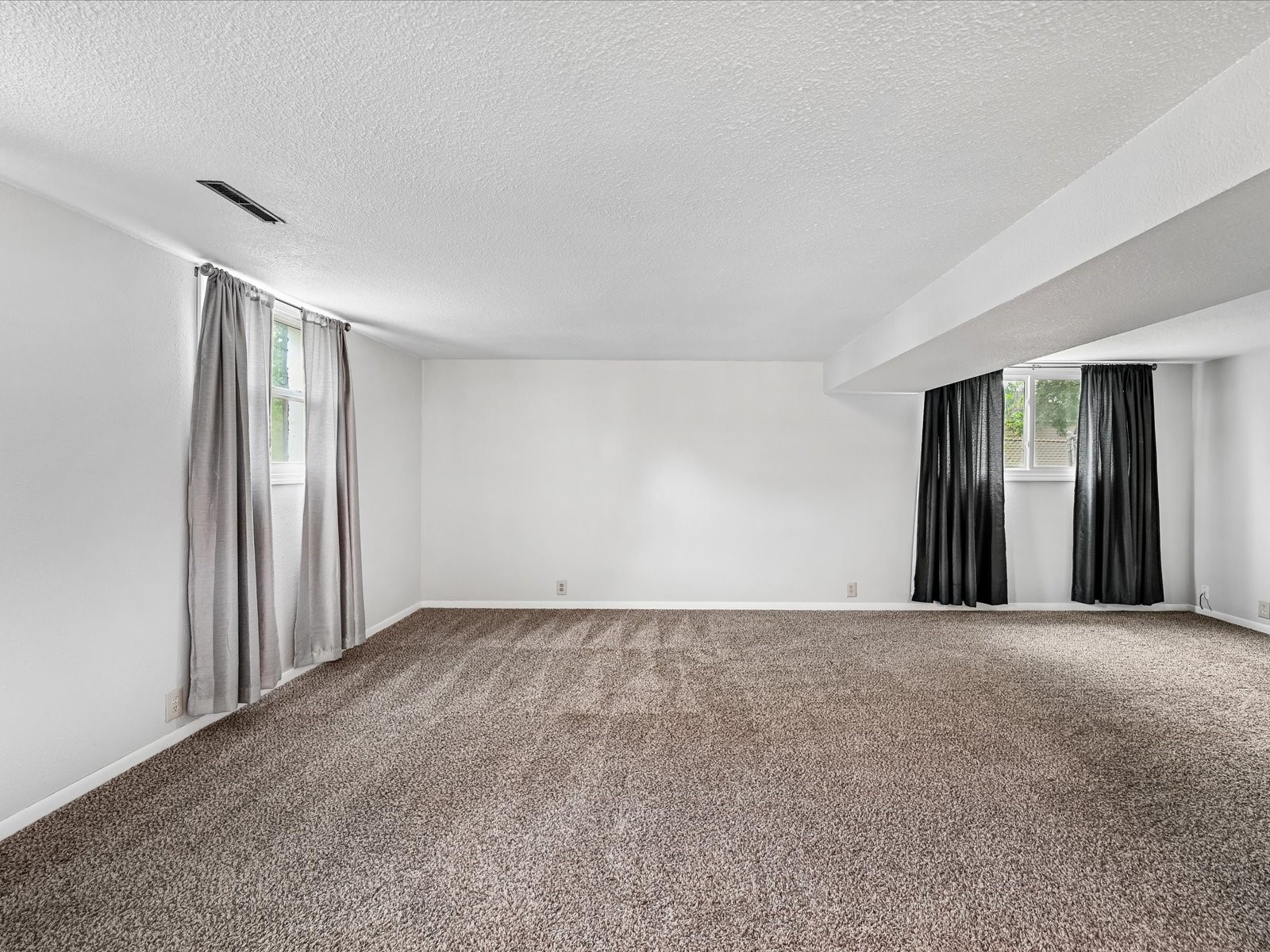 6601 Arbor Lane NE Cedar Rapids IA 52402