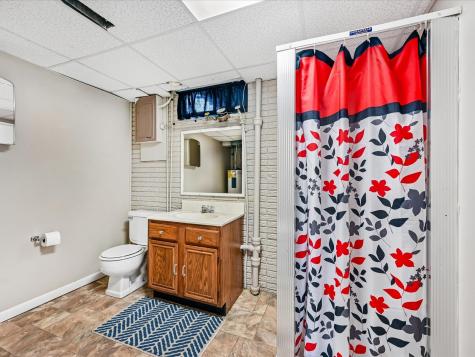 6601 Arbor Lane NE Cedar Rapids IA 52402