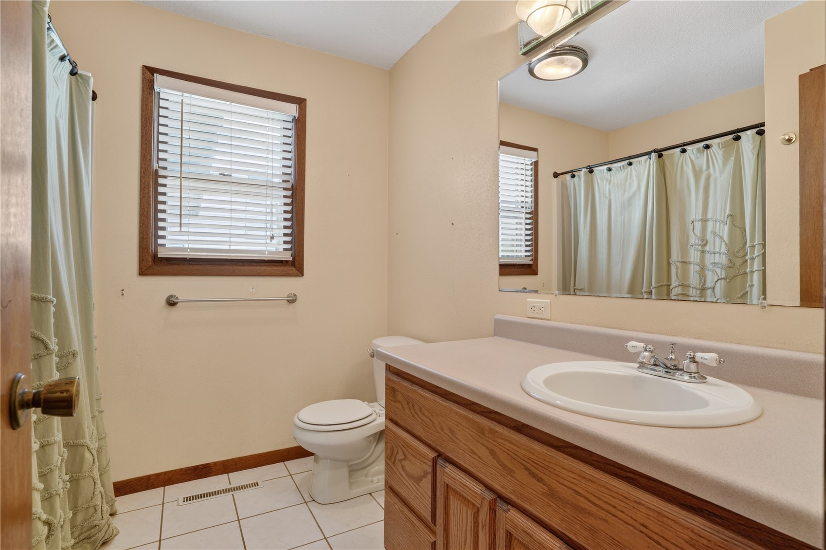 318 Wiley Boulevard NW Cedar Rapids IA 52405
