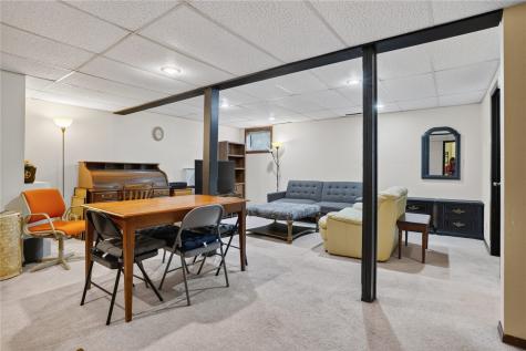 318 Wiley Boulevard NW Cedar Rapids IA 52405