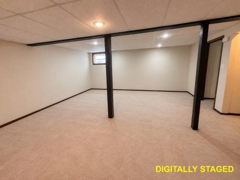 318 Wiley Boulevard NW Cedar Rapids IA 52405