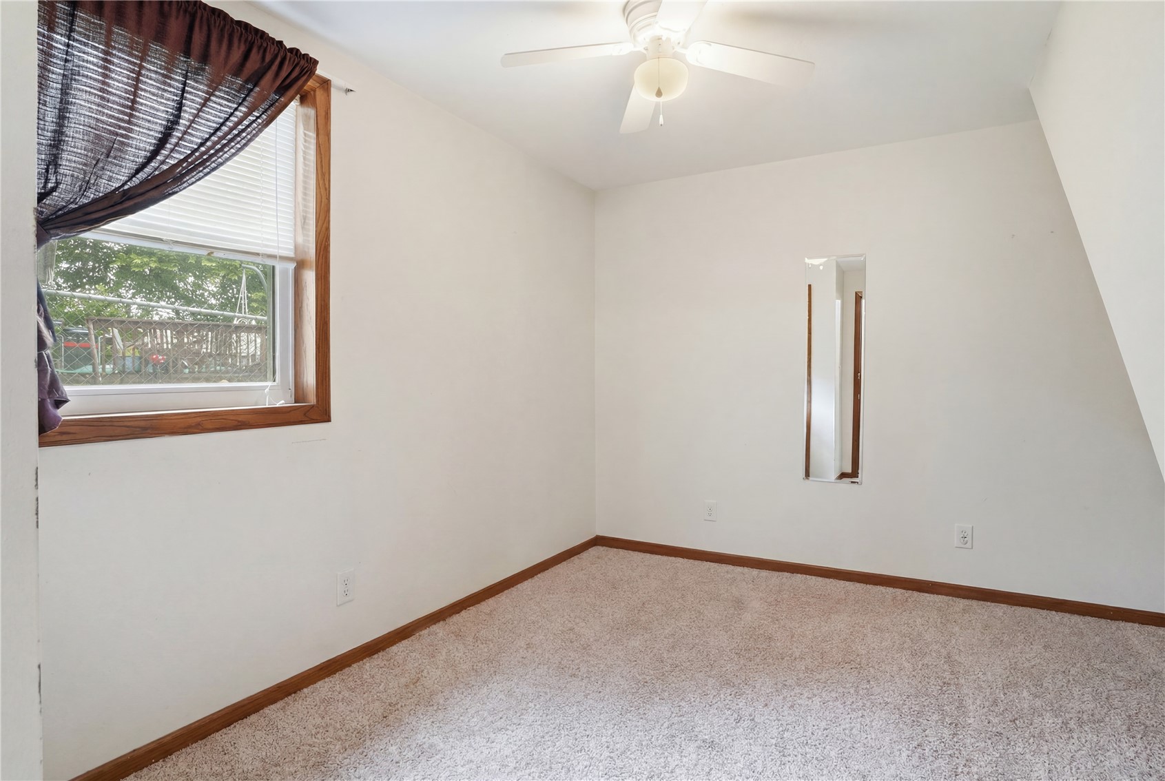 318 Wiley Boulevard NW Cedar Rapids IA 52405