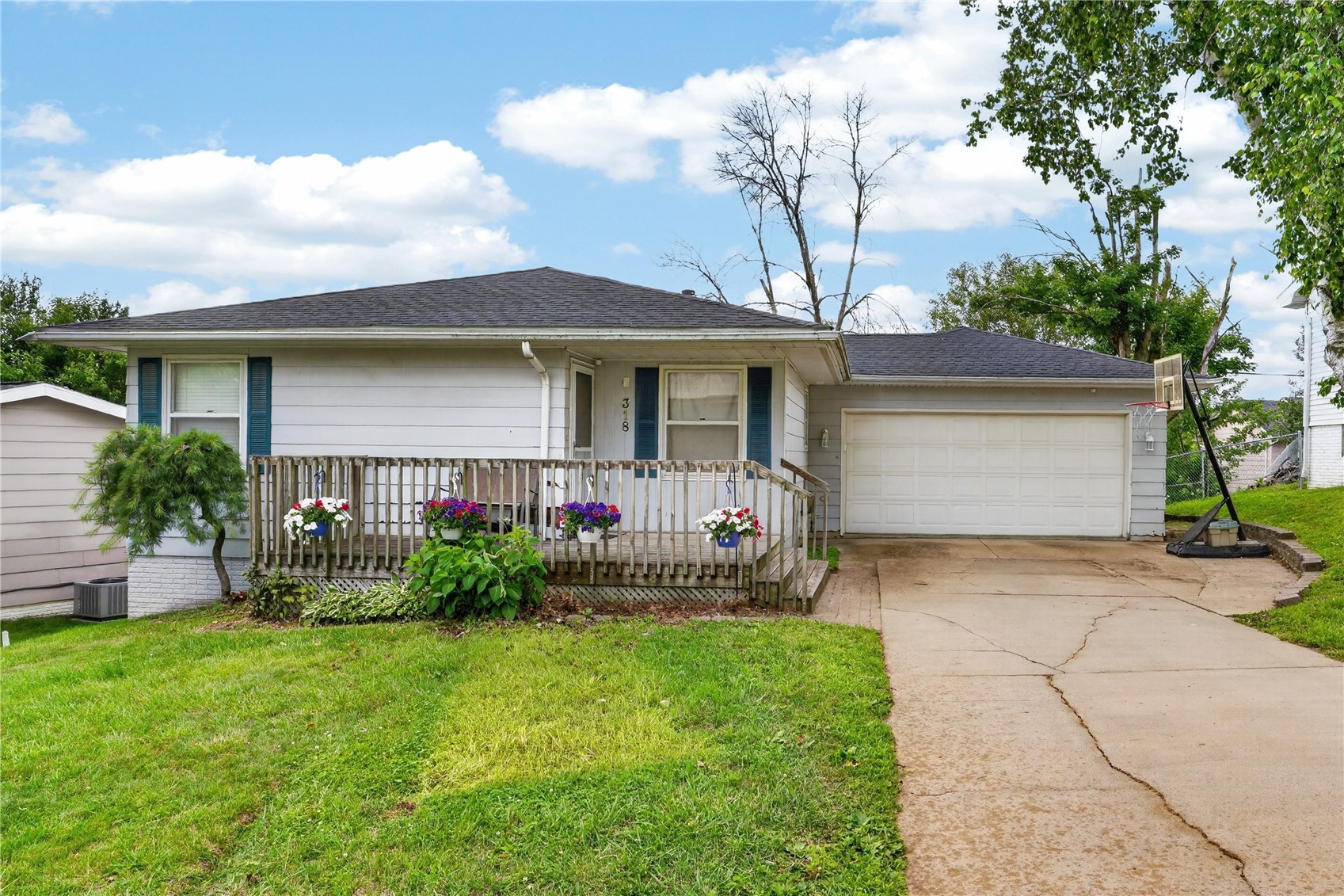 318 Wiley Boulevard NW Cedar Rapids IA 52405