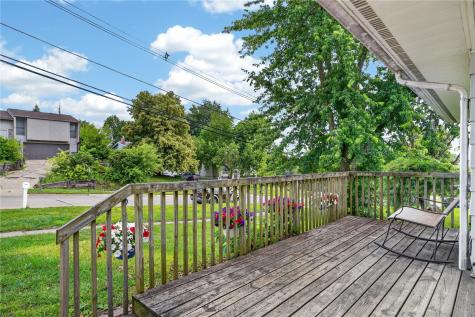 318 Wiley Boulevard NW Cedar Rapids IA 52405
