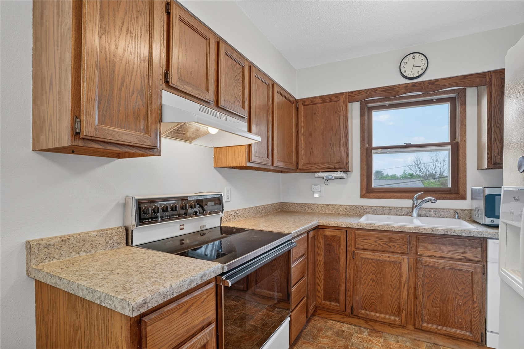 318 Wiley Boulevard NW Cedar Rapids IA 52405