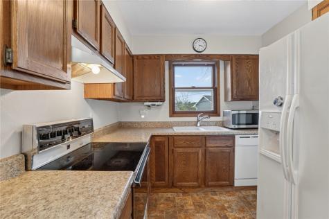318 Wiley Boulevard NW Cedar Rapids IA 52405