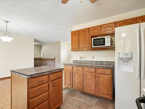 1822 Y Avenue Homestead IA 52236