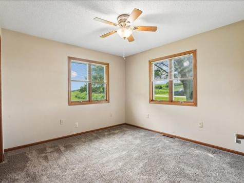 1822 Y Avenue Homestead IA 52236