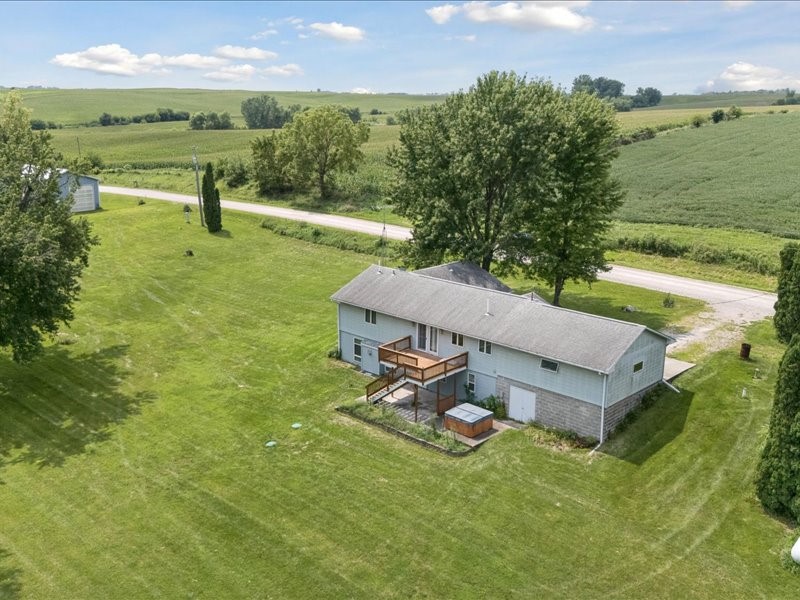 1822 Y Avenue Homestead IA 52236
