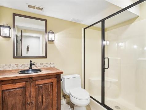 1822 Y Avenue Homestead IA 52236
