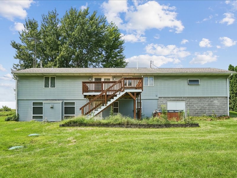 1822 Y Avenue Homestead IA 52236