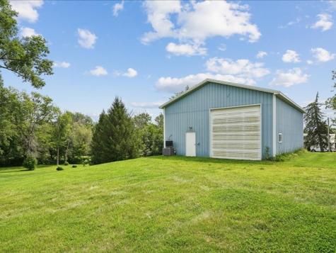 1822 Y Avenue Homestead IA 52236