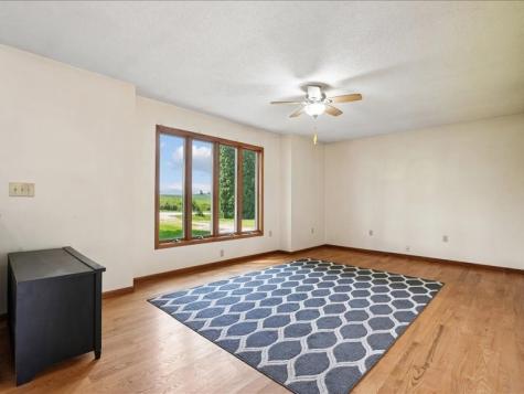 1822 Y Avenue Homestead IA 52236