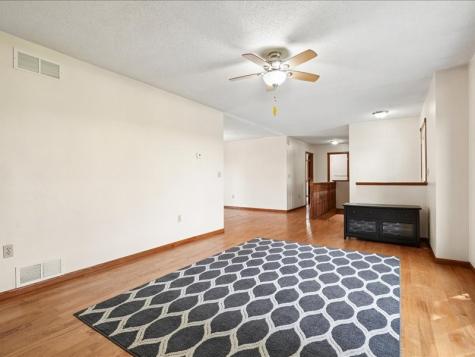1822 Y Avenue Homestead IA 52236