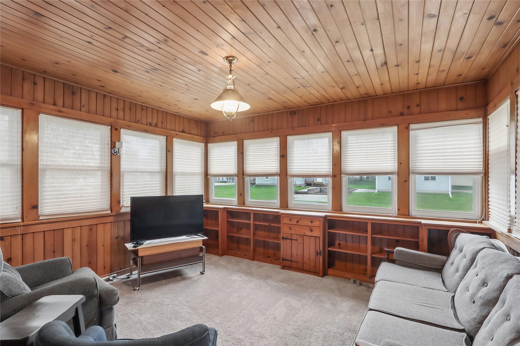 514 Latham Street Walker IA 52352