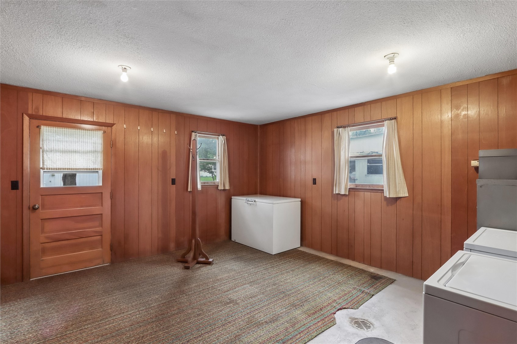 514 Latham Street Walker IA 52352