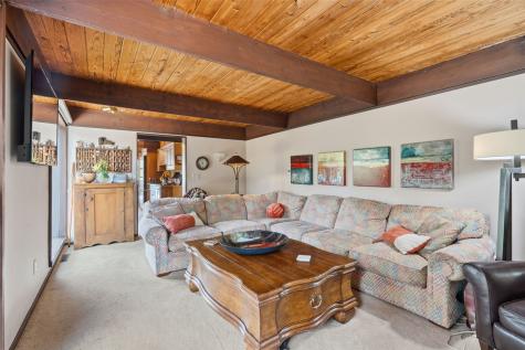 3730 James Lane NE Solon IA 52333